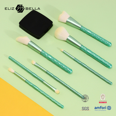 7 pièces de poignée en plastique brosses de maquillage professionnelles avec ferrule en aluminium pour cheveux blancs synthétiques