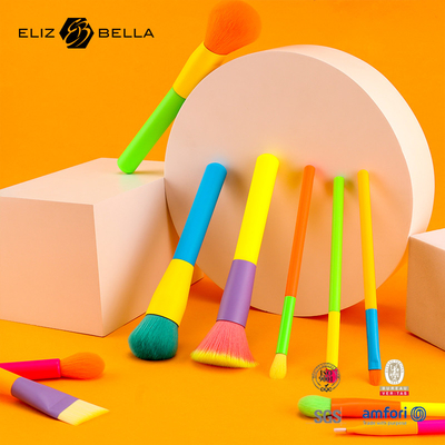 14 pièces de pinceau de maquillage personnalisé, poignée colorée et ferrule en aluminium inclus.