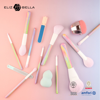 Des pinceaux de maquillage de luxe pour le maquillage professionnel