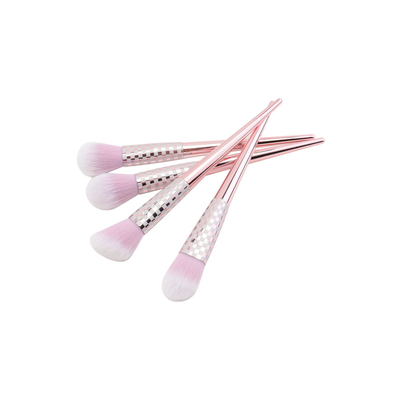 Pinceau Plat en Poils Synthétiques - Le Must pour un Maquillage Impeccable