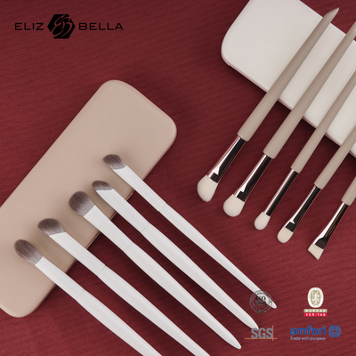 Ensemble de pinceaux de maquillage portables pour le visage, essentiel pour les maquilleurs professionnels ou à domicile