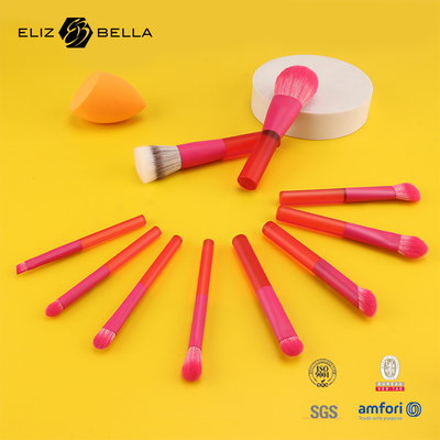 Nouvel ensemble de pinceaux de maquillage de voyage au design le plus récent pour des outils de maquillage de qualité professionnelle