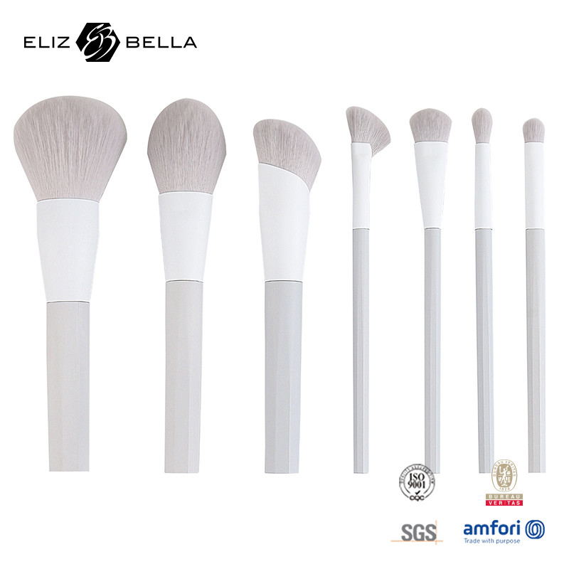 7 pinceaux de maquillage avec poils synthétiques et poignée en plastique Ferrule en aluminium, commandes OEM bienvenue