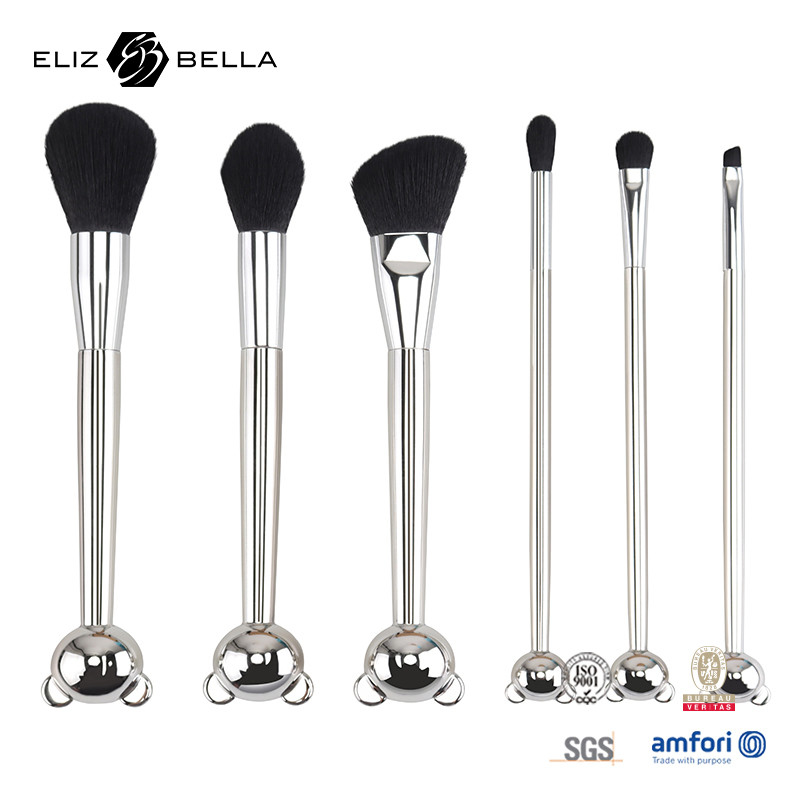 Des outils de maquillage en plastique en forme de chat avec des cheveux synthétiques 100% Ferrule en aluminium brillant